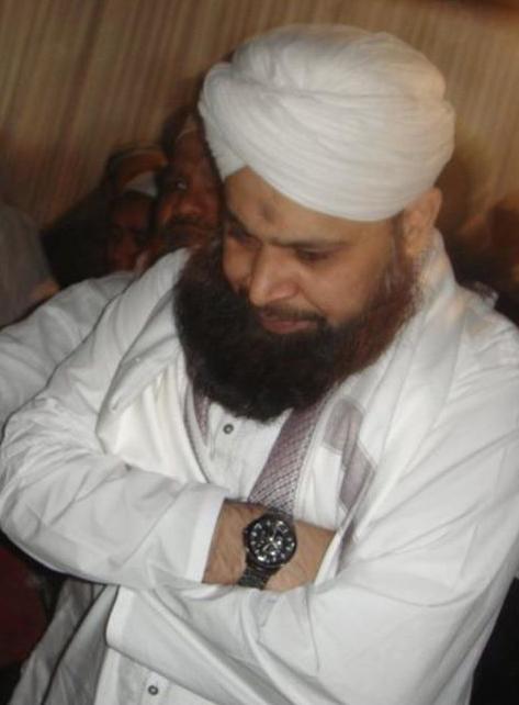 Owais Raza Qadri Biography